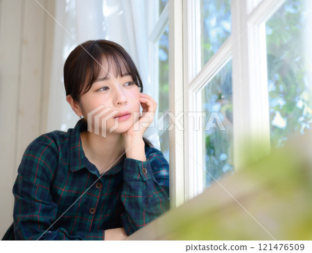 女性肖像 121476509