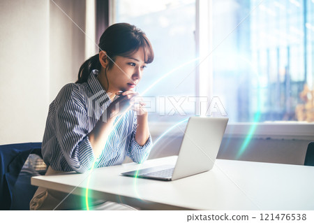 女性肖像 121476538