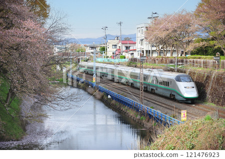 Yamagata Shinkansen Kita-Yamagata - Yamagata JR East E3 Series L53 Train (Yamagata) Tsubasa 121476923