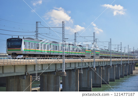 東海道本線 茅崎平塚 JR東日本 E233系 3000系 E02編組(國府) 東海道本線 茅崎平塚 JR東日本 E233系 3000系 E02編組(國府) 121477187