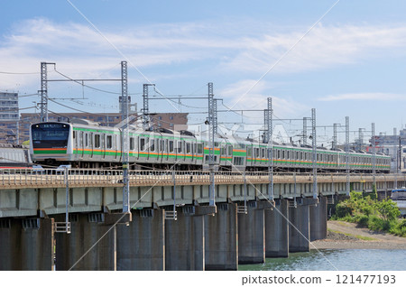 東海道本線 茅崎平塚 JR東日本 E233系 3000系 E04編組(國府) 東海道本線 茅崎平塚 JR東日本 E233系 3000系 E04編組(國府) 121477193
