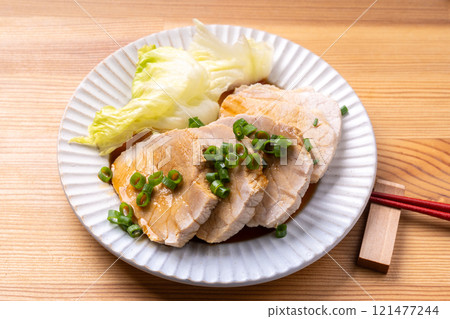 水煮豬肉 121477244