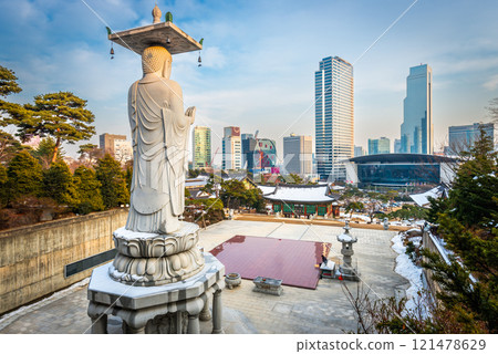 Skyline of downtown Seoul, South Korea from bongeunsa temple Skyline of downtown Seoul, South Korea from bongeunsa temple 121478629