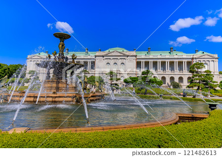 東京都港區本赤坂迎賓館赤坂離宮(本館及噴泉) 東京都港區本赤坂迎賓館赤坂離宮(本館及噴泉) 121482613