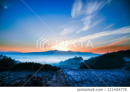 Dawn of Akagi-yama 121484776