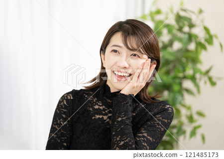 美麗微笑的女人 美麗微笑的女人 121485173