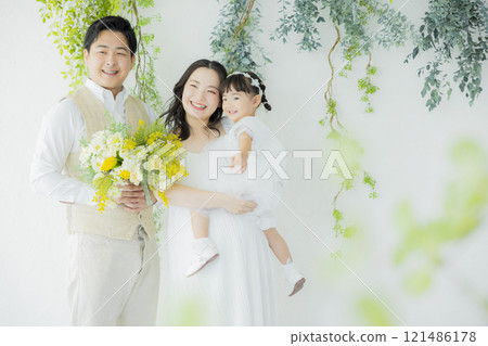 Family photo Family photo 121486178