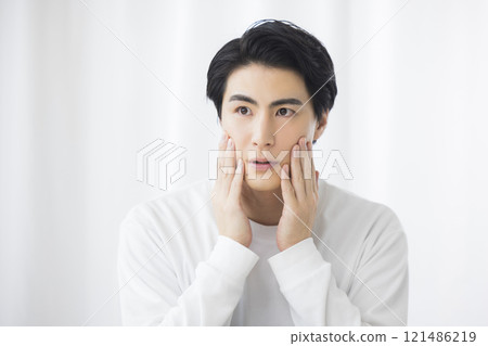 思考的年輕人 121486219