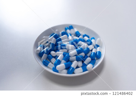 Overdose, OD image, taking large amounts of drugs, drug overdose, stress, depression, young people, social issues 121486402