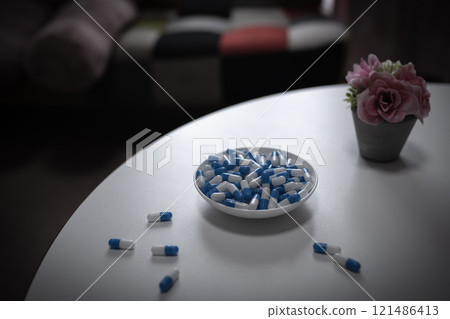 Overdose, OD image, taking large amounts of drugs, drug overdose, stress, depression, young people, social issues Overdose, OD image, taking large amounts of drugs, drug overdose, stress, depression, young people, social issues 121486413