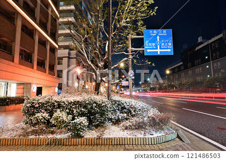 2023/01/24 A rare snow scene in Kobe city 2023/01/24 A rare snow scene in Kobe city 121486503