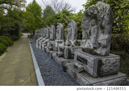 The Thirteen Buddhas of Shofukuji Temple on Mount Kongo [Traditional Image] 121486551