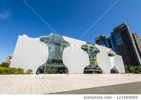 Modern building view of the National Taichung Theater in Taiwan. This is the only national performing arts center in central Taiwan. Modern building view of the National Taichung Theater in Taiwan. This is the only national performing arts center in central Taiwan. 121489069