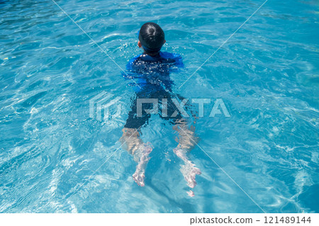 水池 兒童 孩子 121489144