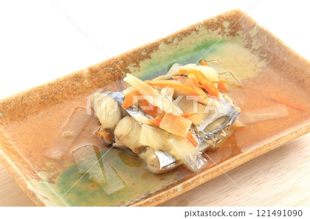 Boiled sardines 121491090