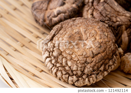 乾香菇（donko）的特寫 121492114