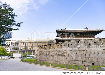 Dongdaemun, Seoul, Korea Dongdaemun, Seoul, Korea 121494626