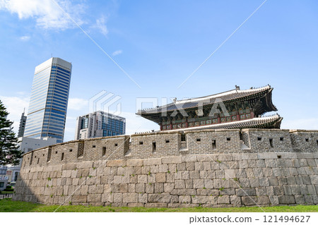 Dongdaemun, Seoul, Korea 121494627