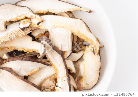 Close up of slices of dried shiitake mushrooms (donko) Close up of slices of dried shiitake mushrooms (donko) 121495764