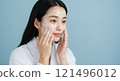 女人洗臉 121496012