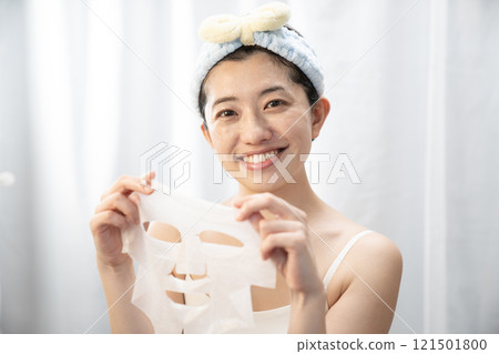 Woman with a pack 121501800