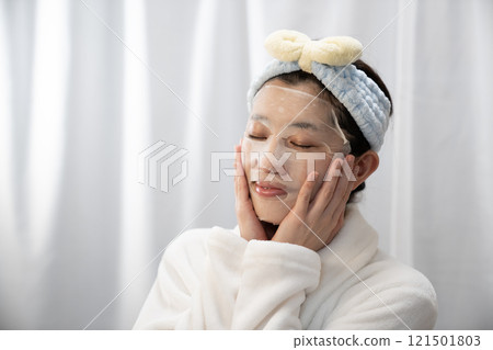 A woman packing A woman packing 121501803