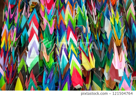 A bunch of thousand cranes 121504764