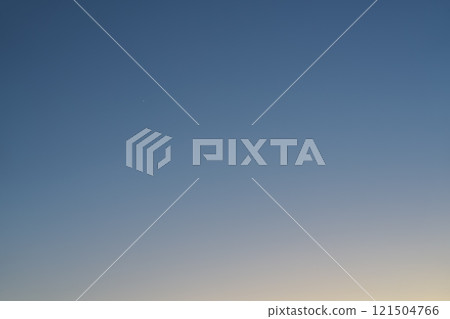 傍晚天空中的第一顆星（黃昏之星） 121504766