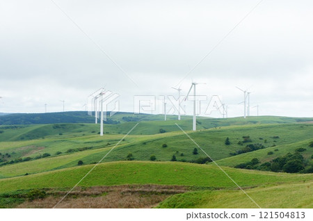 Scenery of the Soya Hills in Wakkanai, Hokkaido 121504813