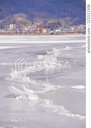 God transit of Lake Suwa 121511306