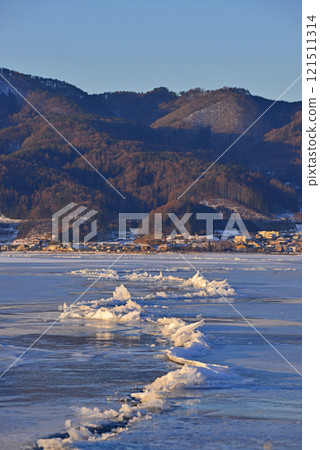 Su訪湖的上帝過境 Su訪湖的上帝過境 121511314