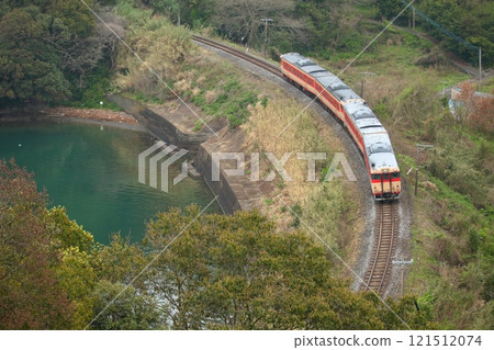 Nagasaki Main Line Old Line Kiha 66 JNR Express Color 121512074