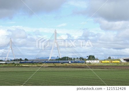 The Royal Express Hokkaido heading for the northernmost Wakkanai 121512426