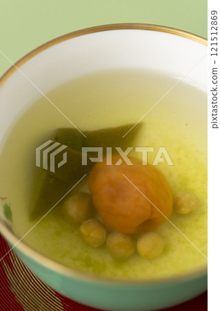 Fukucha, tea to drink on Setsubun, to ward off evil spirits, green background Fukucha, tea to drink on Setsubun, to ward off evil spirits, green background 121512869
