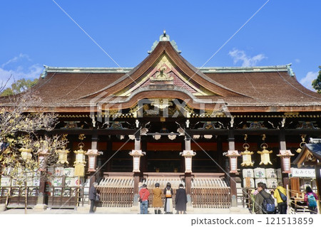Kitano Tenmangu Shrine, Main Hall (Kamigyo Ward, Kyoto) 121513859