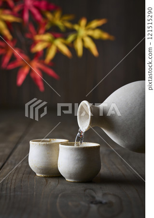 喝清酒的場景 121515290