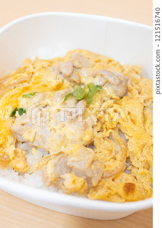 美味的親子丼便當 121516740