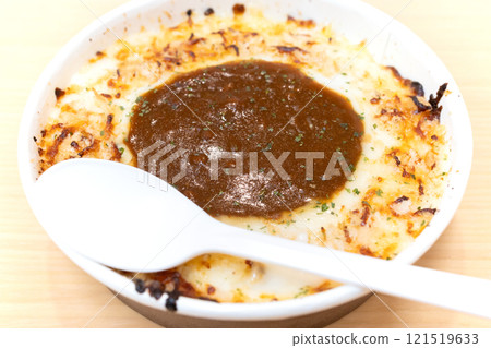 Delicious meat sauce doria from a convenience store Delicious meat sauce doria from a convenience store 121519633