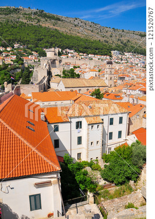 A beautiful view of Dubrovnik from the city walls A beautiful view of Dubrovnik from the city walls 121520767