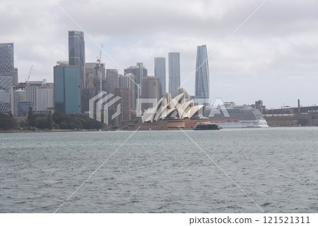 New South Wales, Australia:November 10, 2024.The Sydney opera house is beautiful building and  famous landmark in Sydney,Australia 121521311