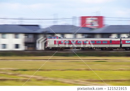 381系列八雲號在年末年初期間限時運行。 121521915