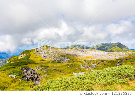 Autumn in the Tateyama Kurobe Alpine Route: Murodoyama Observatory in the early autumn Autumn in the Tateyama Kurobe Alpine Route: Murodoyama Observatory in the early autumn 121525553