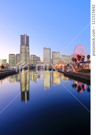 "Kanagawa Prefecture" Yokohama Minatomirai, whole building light up night view 121525692