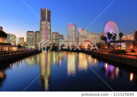 "Kanagawa Prefecture" Yokohama Minatomirai, whole building light up night view "Kanagawa Prefecture" Yokohama Minatomirai, whole building light up night view 121525699