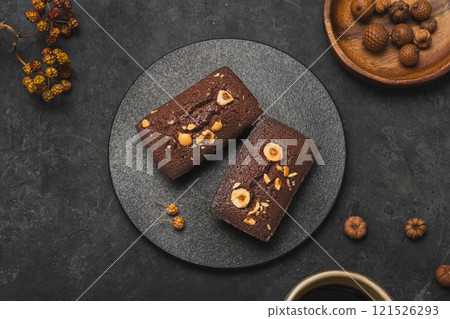 Luxurious and delicious desserts 121526293