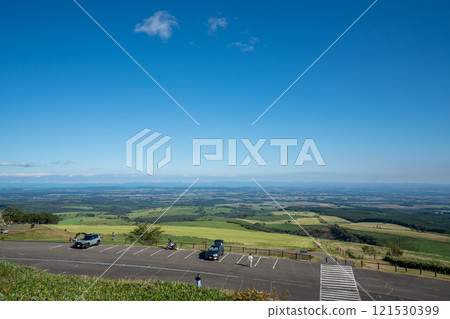Scenery of Naitai Plateau Ranch and Tokachi Plain Scenery of Naitai Plateau Ranch and Tokachi Plain 121530399