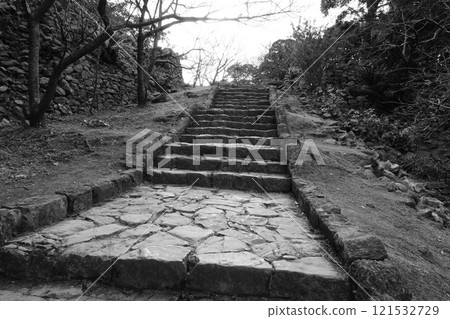 Stone stairs 121532729