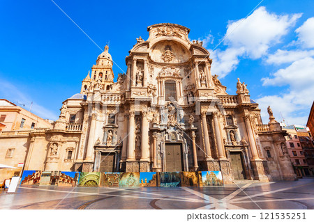 Saint Mary Cathedral in Murcia city, Spain Saint Mary Cathedral in Murcia city, Spain 121535251