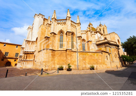 Cathedral of Tarragona is a Roman Catholic church Cathedral of Tarragona is a Roman Catholic church 121535281