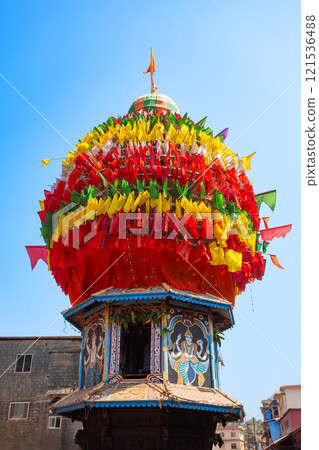 Wooden chariot at the Mahabaleshwar Temple, Gokarna 121536488